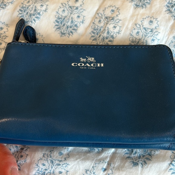 Coach blue wristlet - double zip - Picture 2 of 8